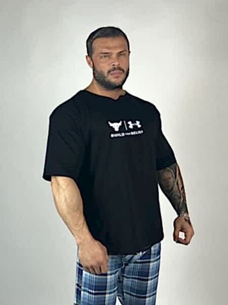 UNDER ARMOUR OVERSİZE TŞÖRT SİYAH